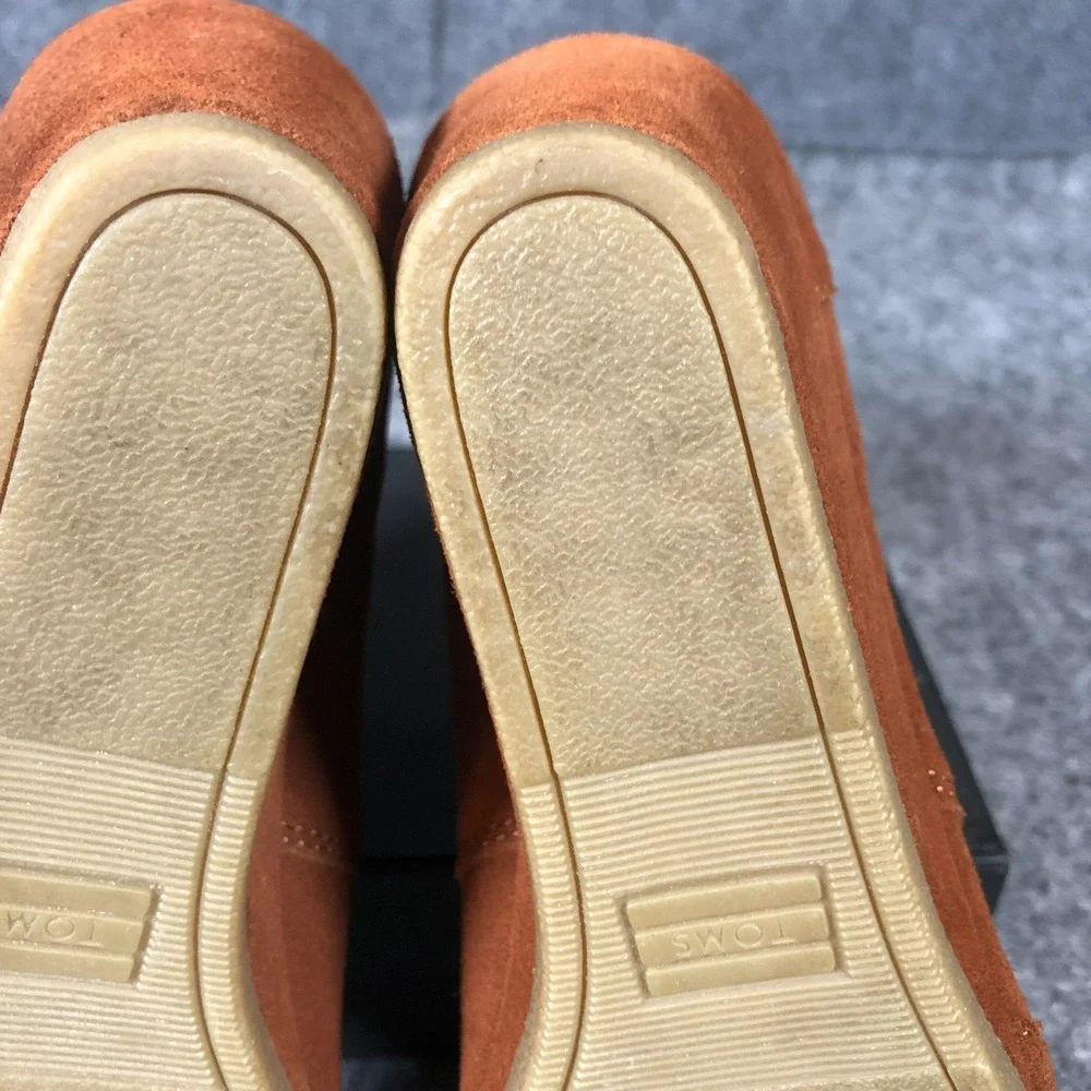 TOMS Boots Womens Size 9 Orange Suede Desert Wedge Lace Up Ankle Booties Shoes‎